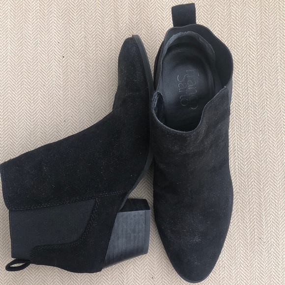 Booties - Picture 4 of 5